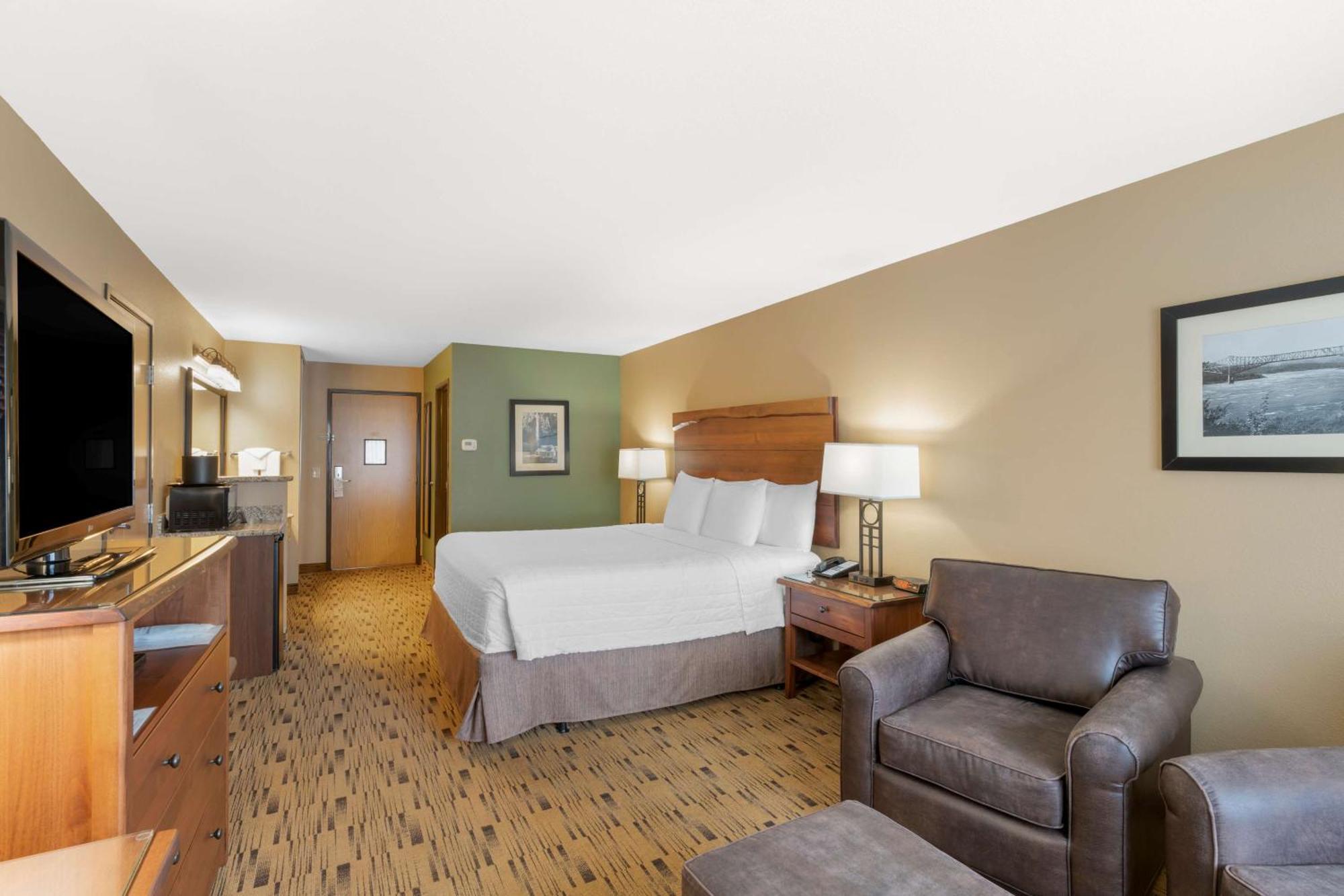 Best Western Plus Columbia River Inn Cascade Locks Exterior photo