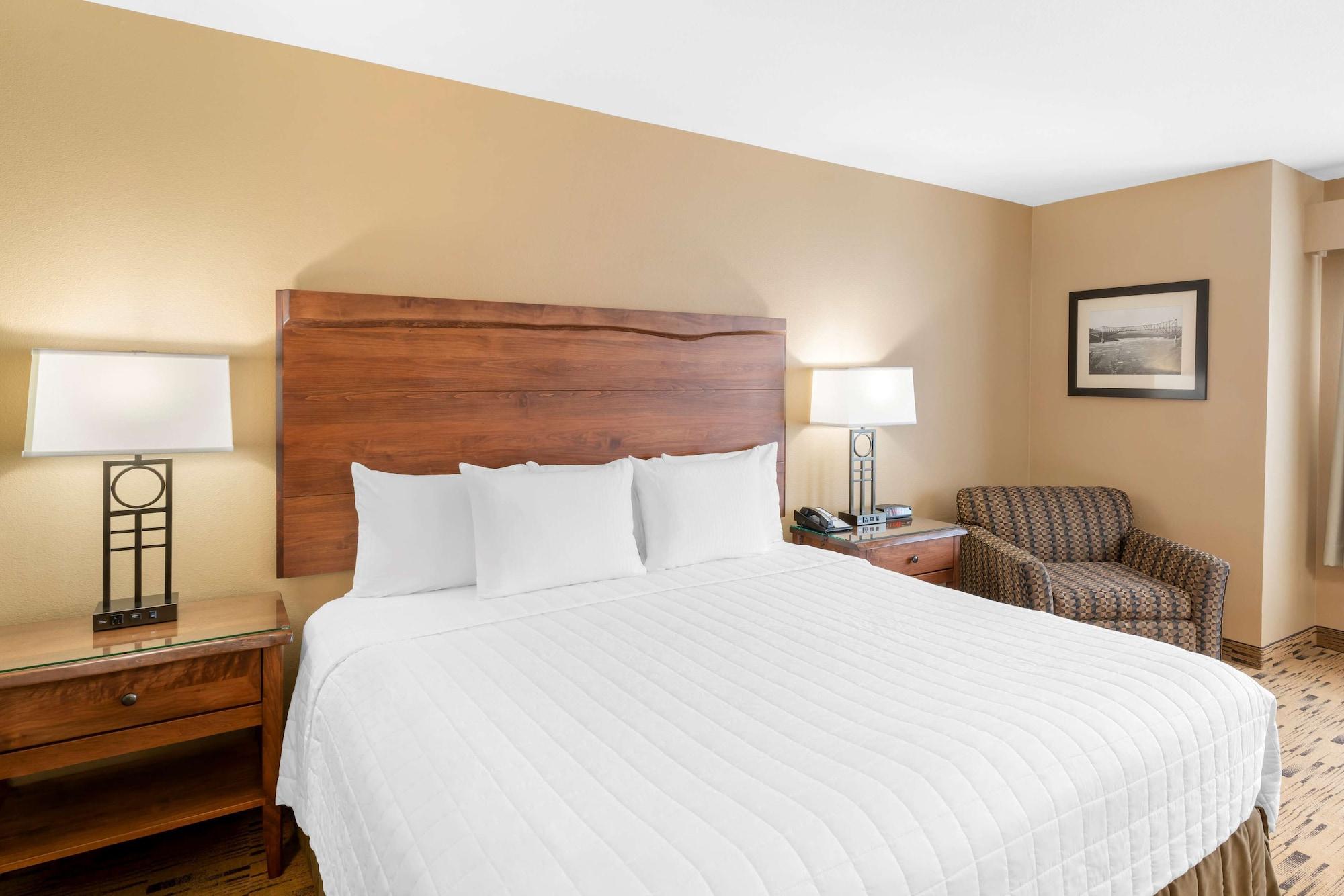 Best Western Plus Columbia River Inn Cascade Locks Exterior photo
