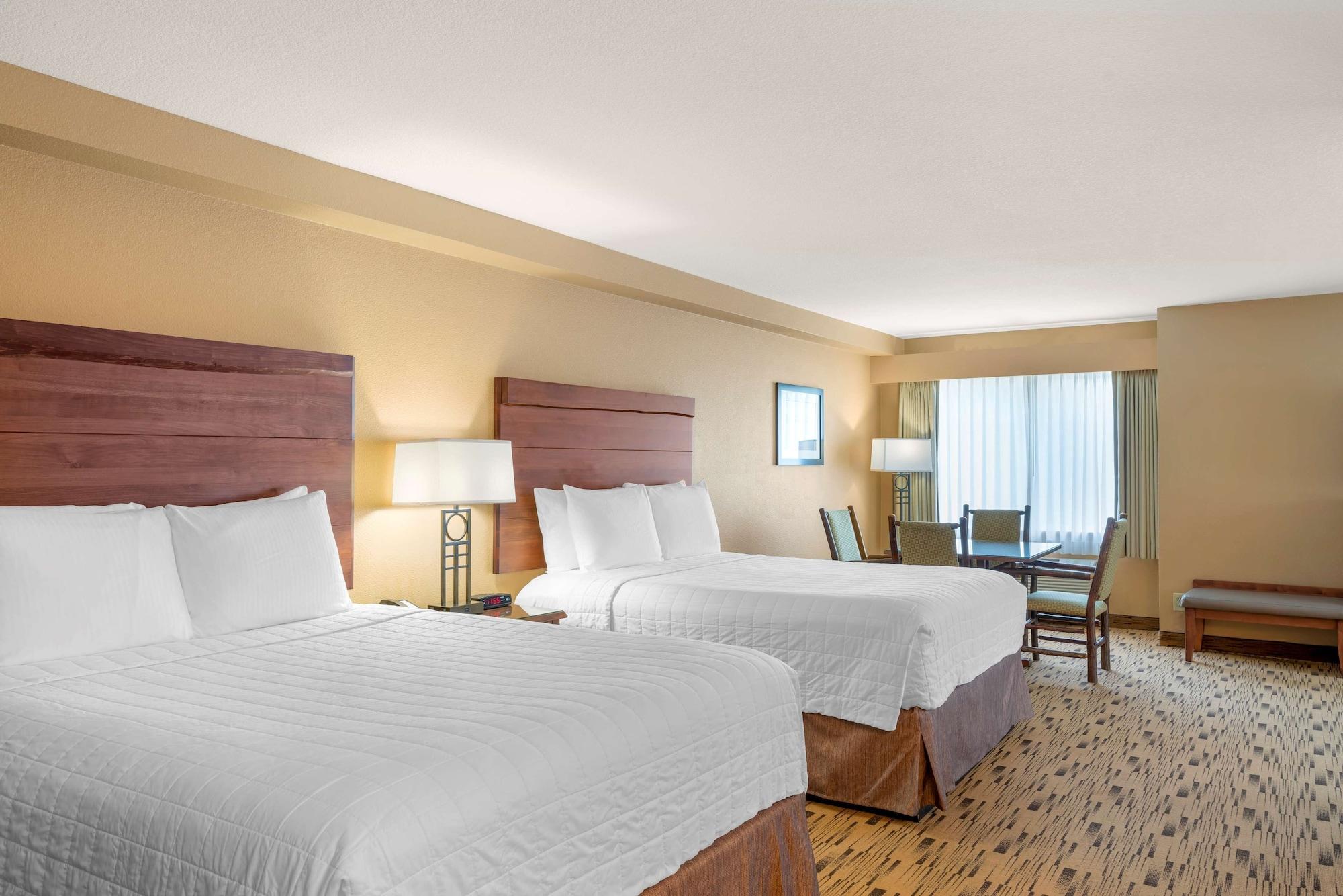 Best Western Plus Columbia River Inn Cascade Locks Exterior photo