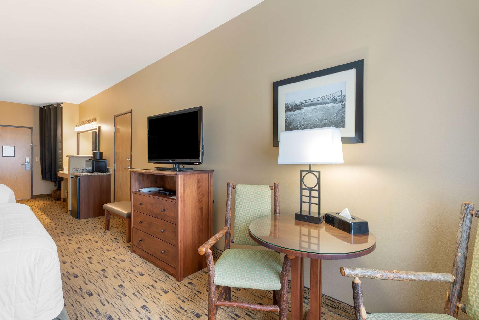 Best Western Plus Columbia River Inn Cascade Locks Exterior photo