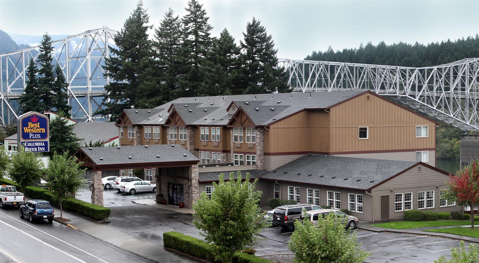 Best Western Plus Columbia River Inn Cascade Locks Exterior photo